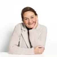 Anita van der Molen